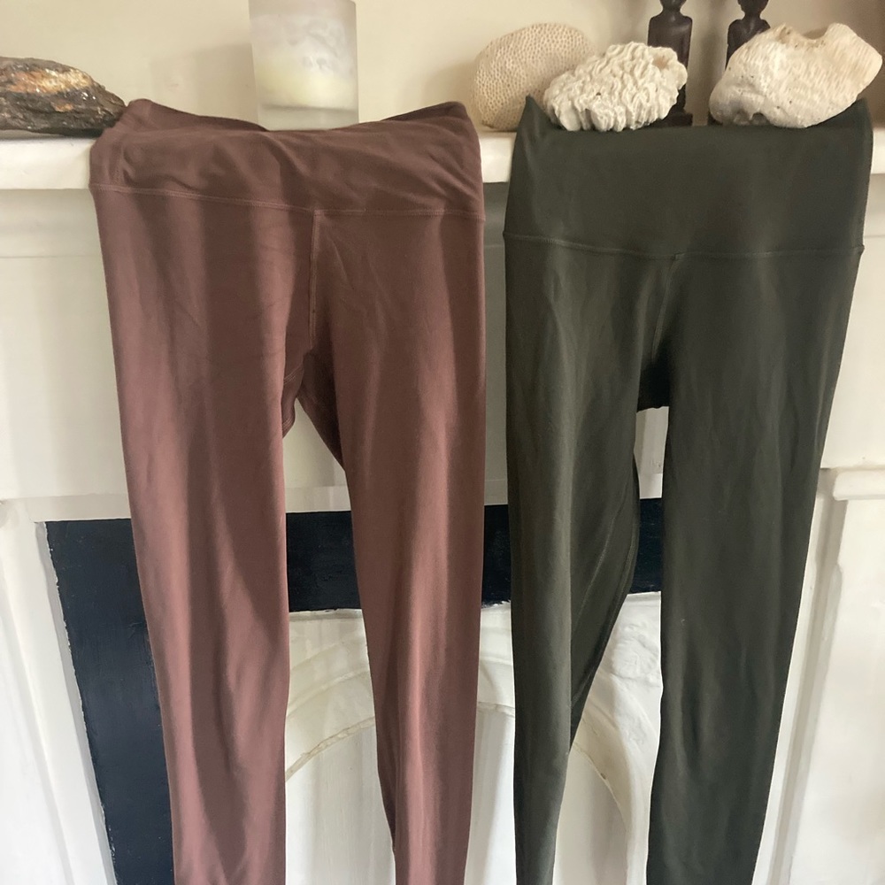 Lululemon 2 pair of size 2 align, 28 in. Great condition!
